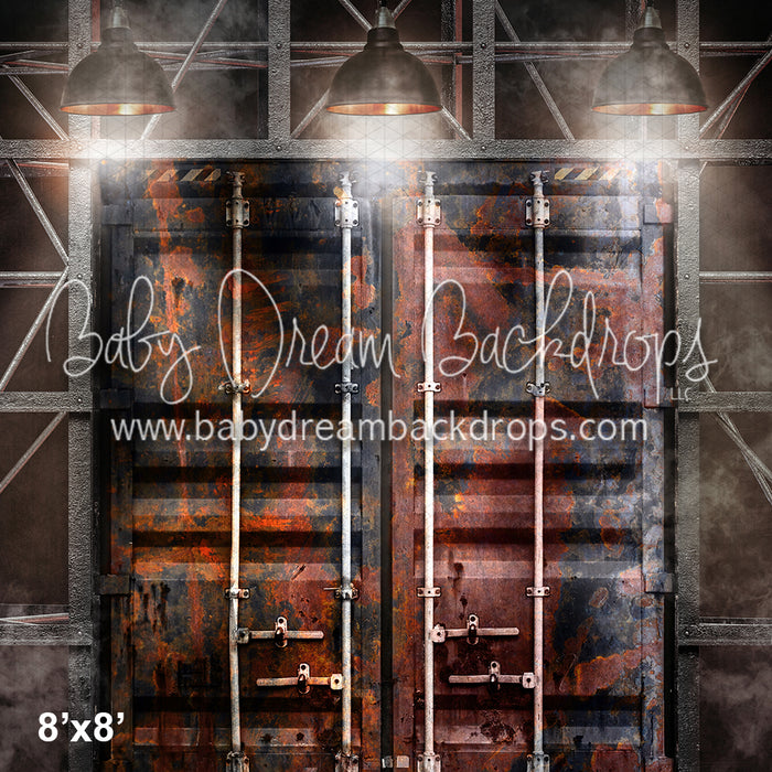 Grunge Shipping Container (VR)