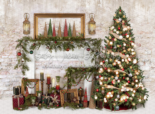 Holiday Treasures Tree Right