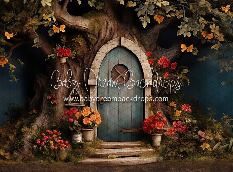 Honey of a Tree House (JA)