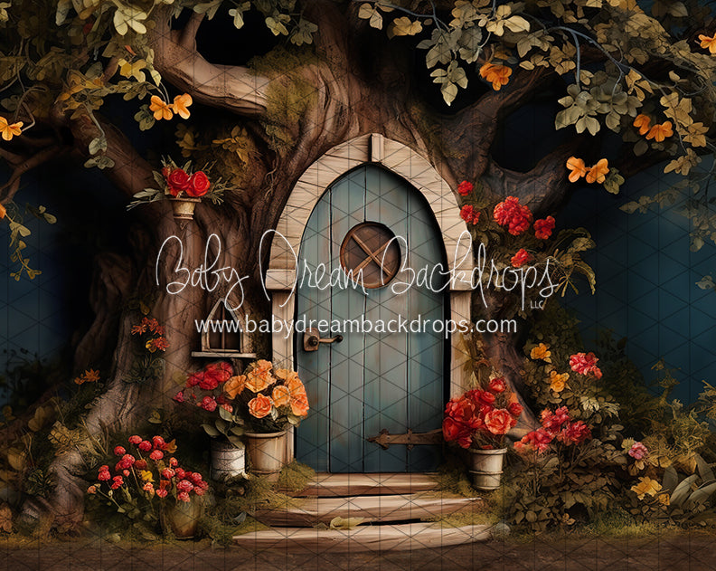 Honey of a Tree House (JA)