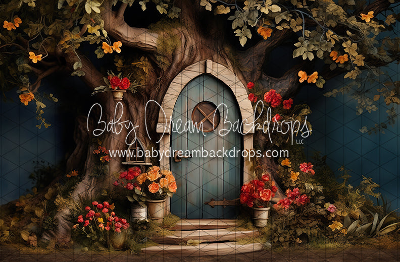 Honey of a Tree House (JA)