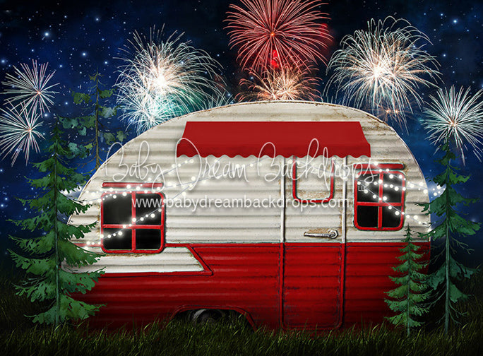 Independence Camping - 60Hx80W - JA (Matte Fleece)