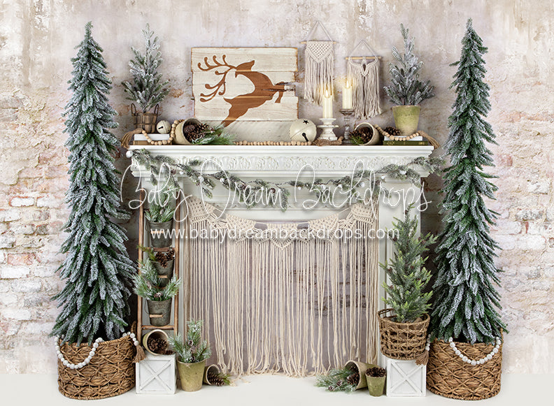 Merry Macrame Mantel