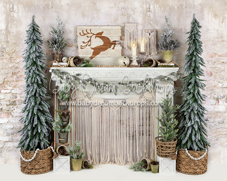 Merry Macrame Mantel