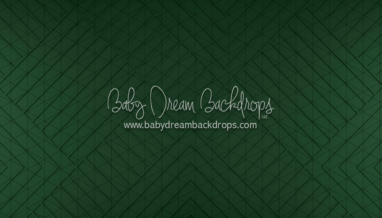 Modern Made Evergreen Wall (CC)