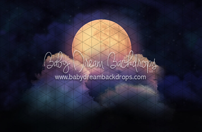 Moon Over Salem (CC)