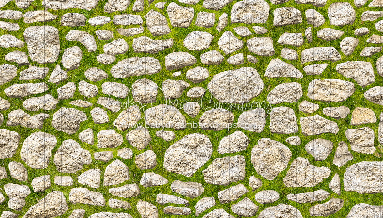 Mossy Spring Stone (CC)