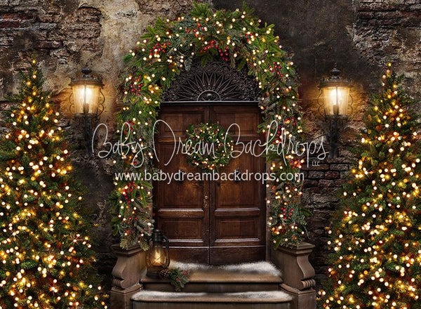Old City Christmas Door Tree – Baby Dream Backdrops