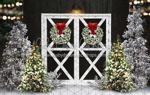 Once Upon a Christmas Black Barn (JA)