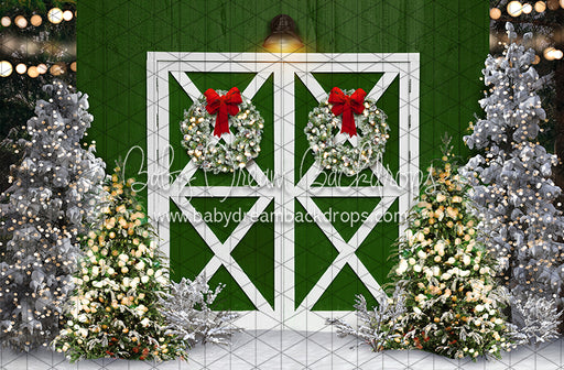 Once Upon a Christmas Green Barn (JA)