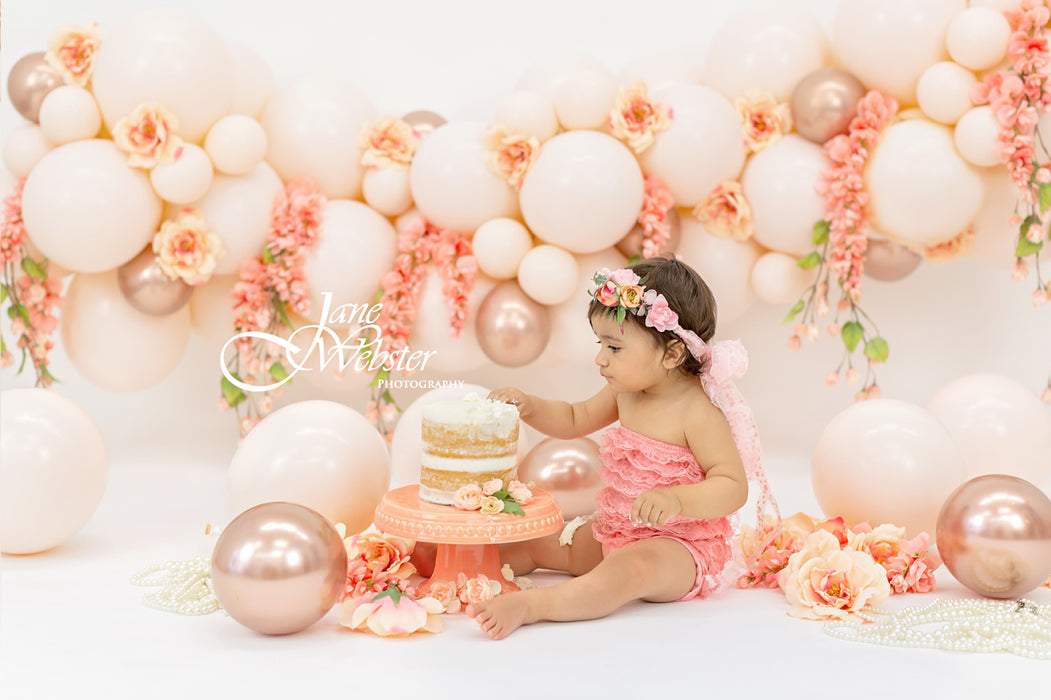 Peachy Balloon Garland
