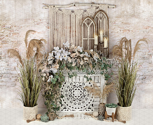 Romance Boho Mantel