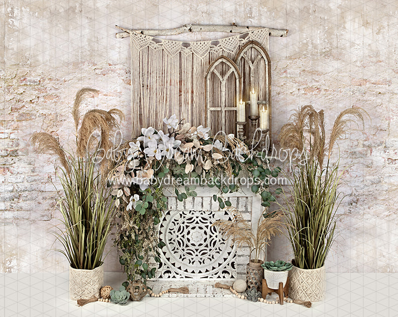Romance Boho Mantel