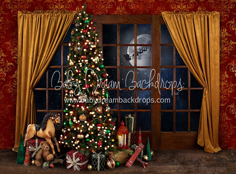 Royal Holiday Tree Left Santa