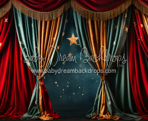 Simple Circus Curtains (JA)