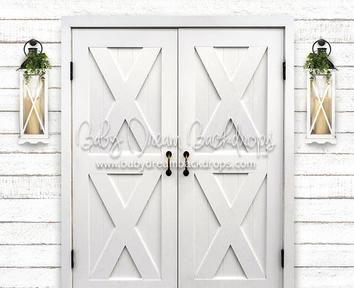 Simple White Doors Lanterns