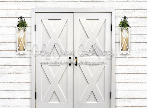 Simple White Doors Lanterns