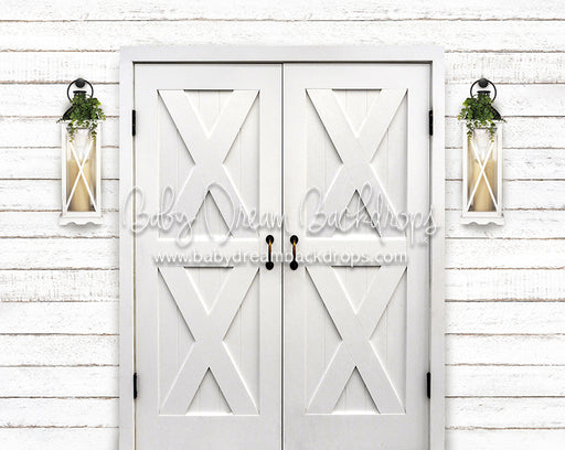 Simple White Doors Lanterns