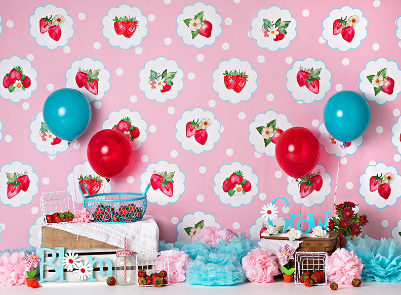 Strawberry Patch - 60x80H -BS  
