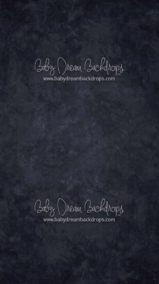 Sweeps Fashion Week Paris