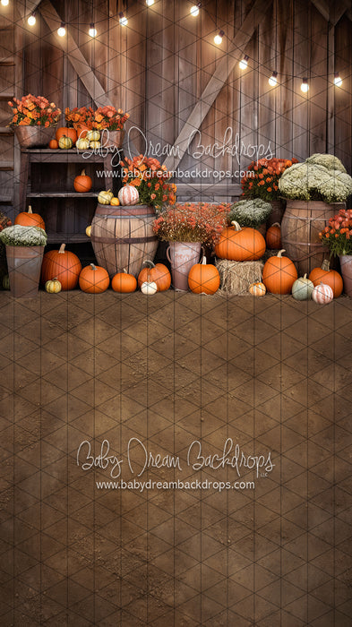 Sweeps Rustic Pumpkin Barn (JA)