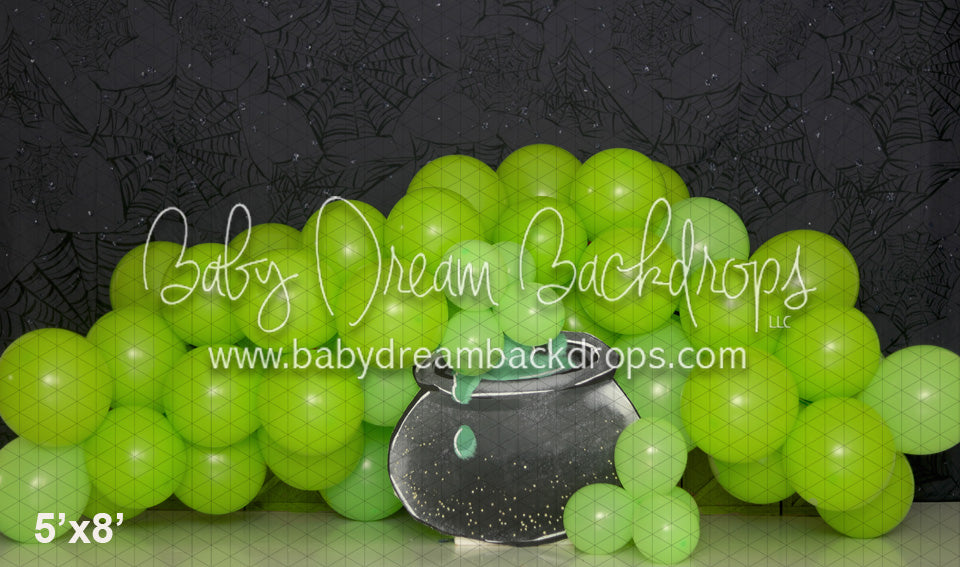 The Cauldron bubbles (LG ) 