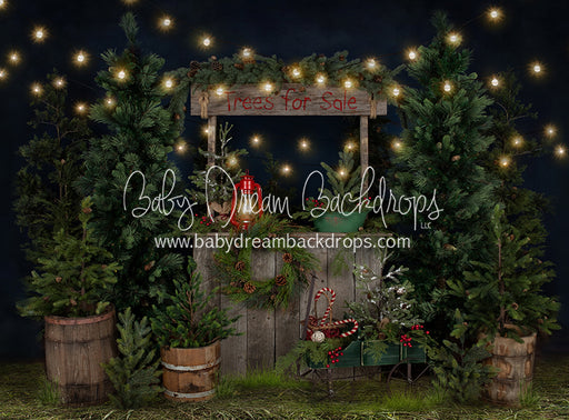 Tree Farm Eve Stand (Grass)