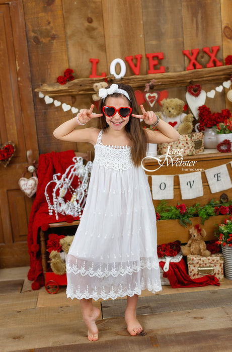 X Drop valentine barn right