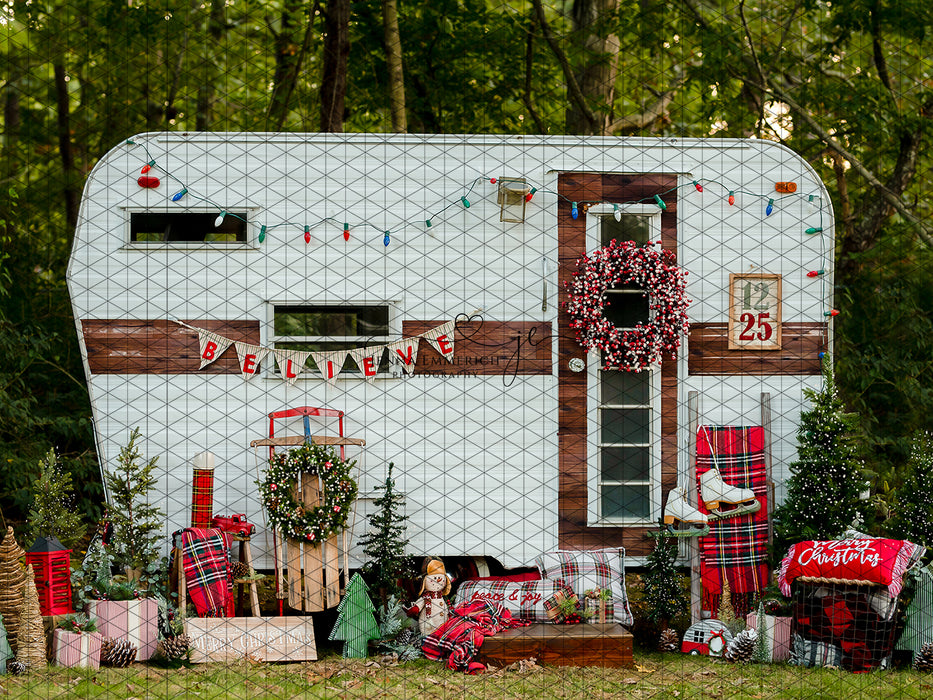 Vintage Christmas Camper with Lights