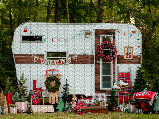 Vintage Christmas Camper 