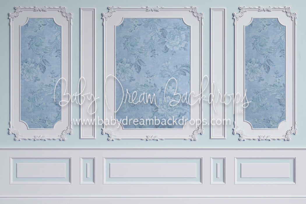Vintage Elegance Wall Blue