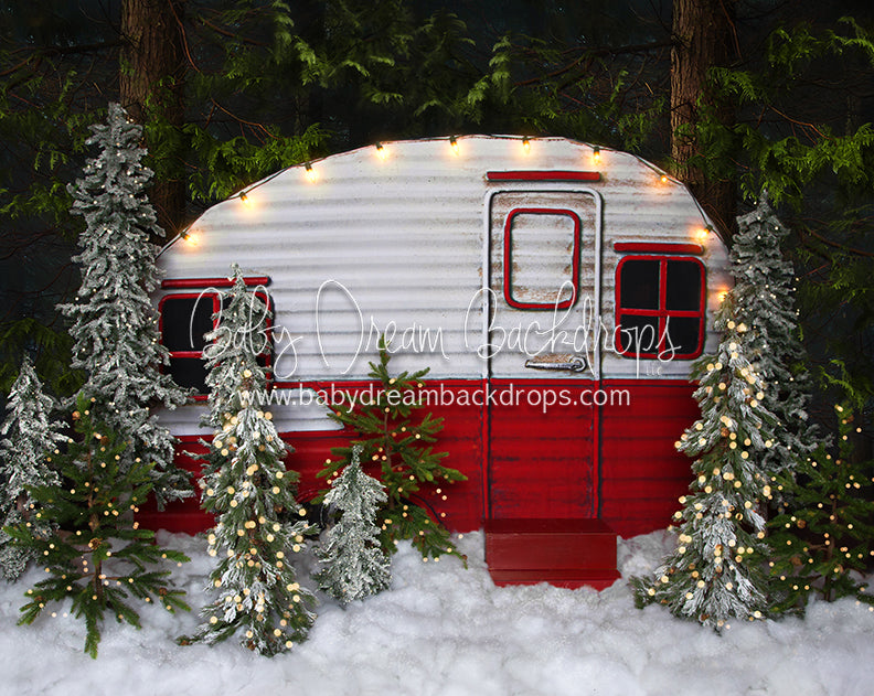 Winter Camper (Lights) 