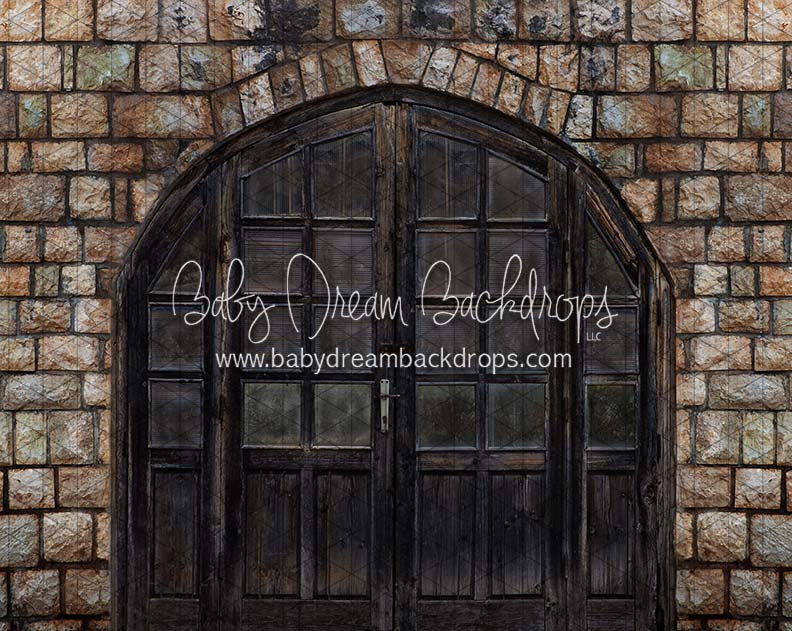 Worn Wooden Entrance (CC)