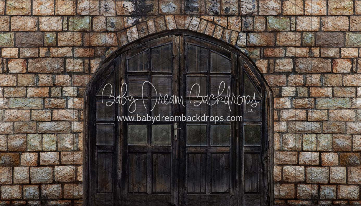 Worn Wooden Entrance (CC)