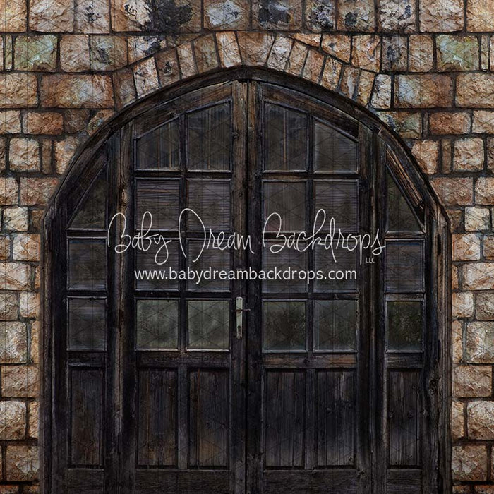 Worn Wooden Entrance (CC)