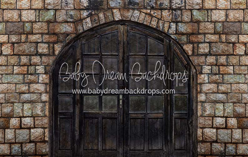 Worn Wooden Entrance (CC)