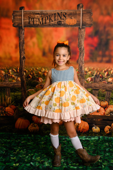 Pumpkin Picking Autumn Entrance (JA)