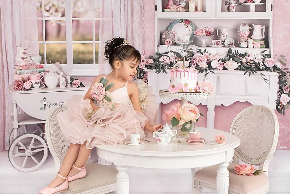 Tea Time Traditions (JA)