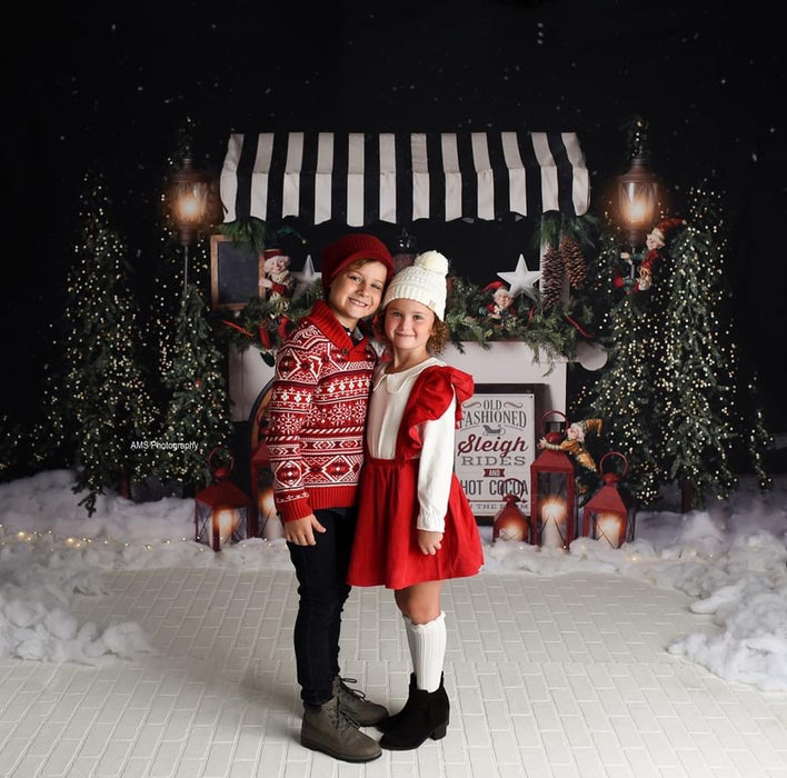 Night Time Cocoa Stand