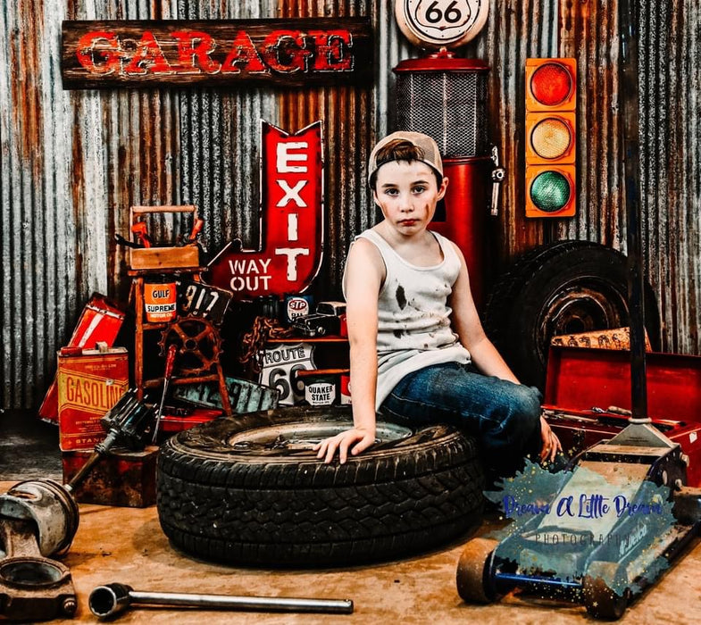 Gramps Garage (Extra Props)