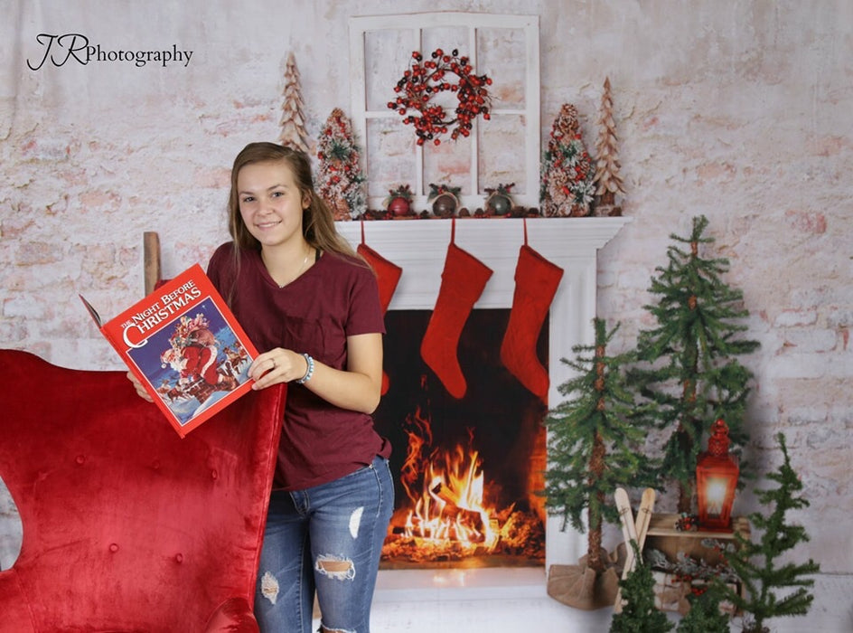 Farmhouse Cozy Fireplace