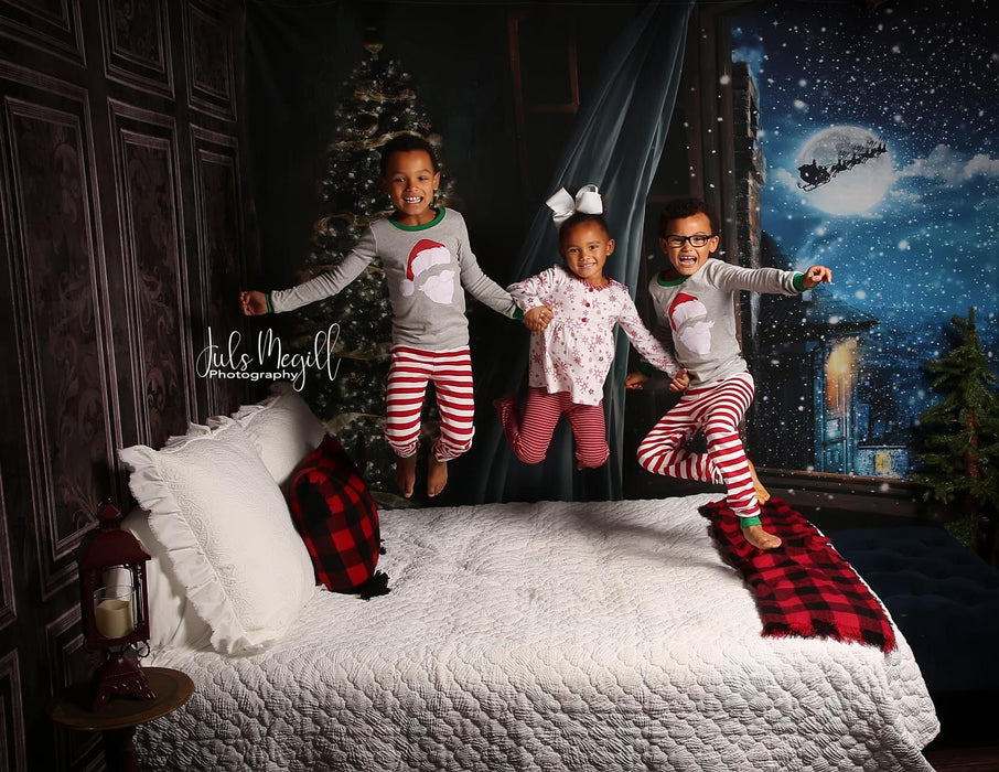 Waiting on Christmas Santa