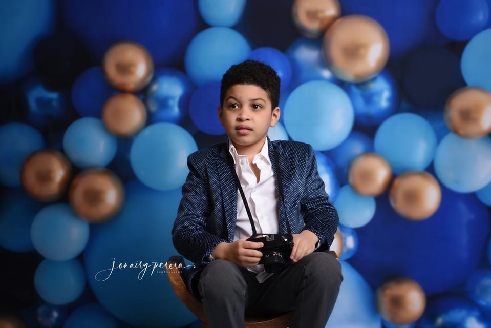 Balloon Wall Blue Gold