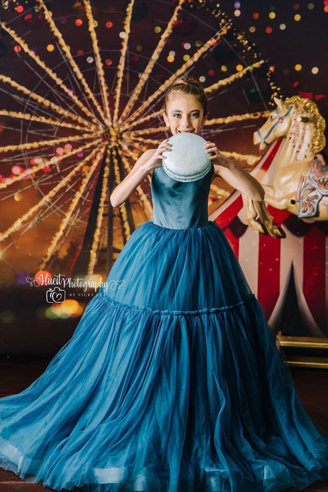 Sweeps Twilight Carnival