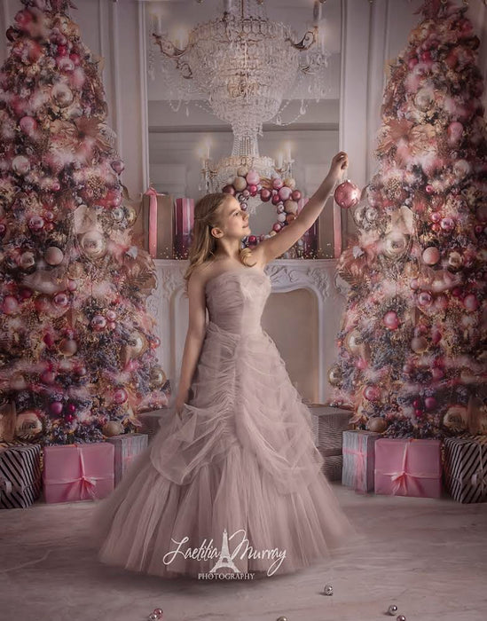 Sweeps Pretty in Pink Christmas