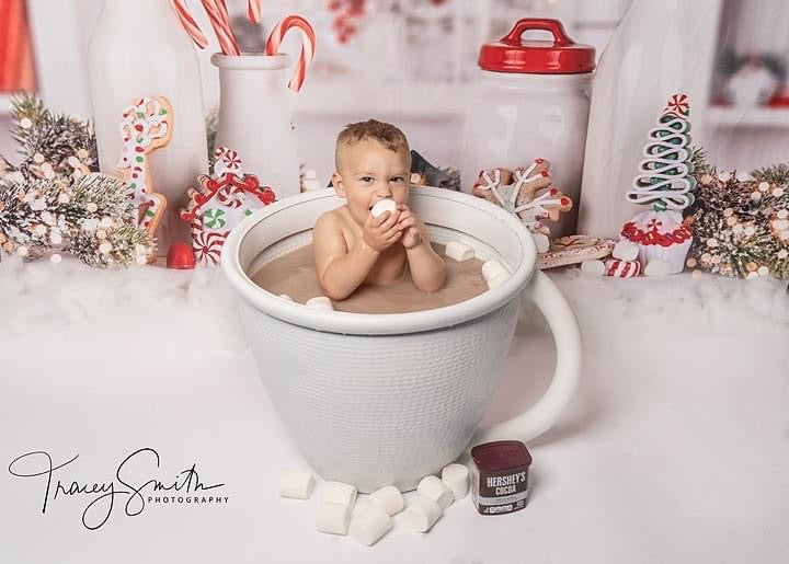 Cocoa Traditions Table