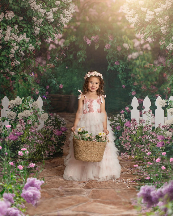 Sweeps First Blooms of Spring (CC)