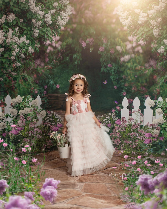 Sweeps First Blooms of Spring (CC)