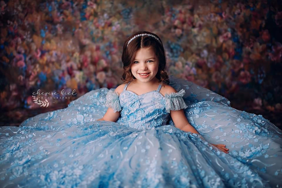 Heirloom Hopping Down the Trail