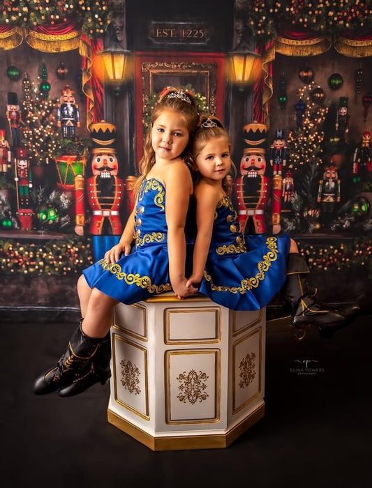 Magical Main Street Nutcracker (with Soldiers)